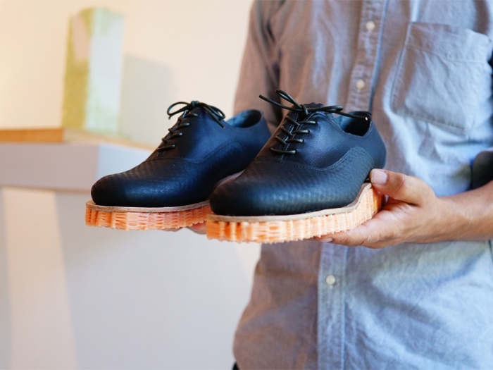 Дизайнерские ботинки с подошвой, напечатанной на 3D-станке